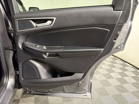 Used 2021 Ford Edge SEL w/ Convenience Package image 27