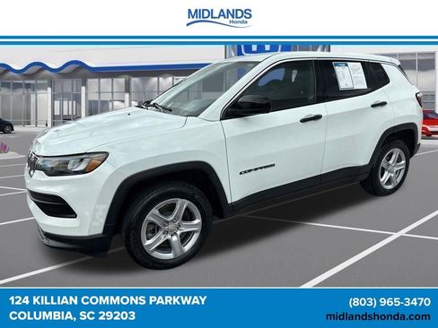Used 2023 Jeep Compass Sport AWD/4WD image 3