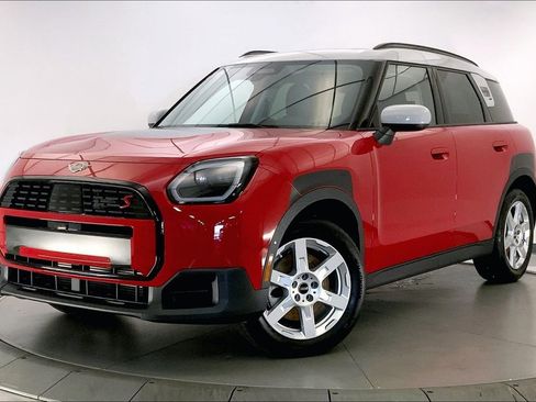 Certified 2025 MINI Cooper Countryman S w/ Comfort Package Max image 11