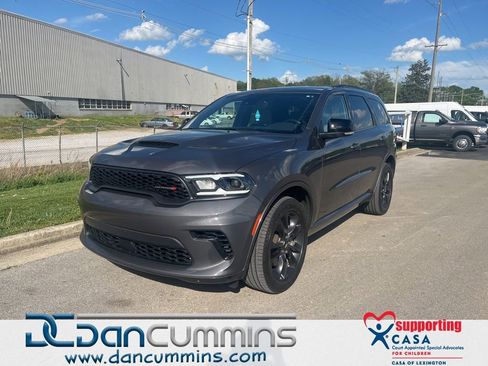 Used 2024 Dodge Durango GT AWD/4WD image 1