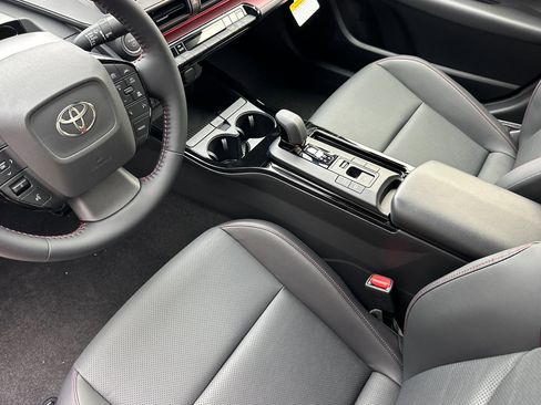 New 2026 Toyota Prius Plug-In Hybrid image 8