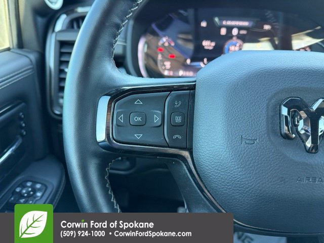 Used 2025 RAM 3500 Limited AWD/4WD image 24