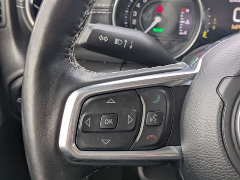 Used 2021 Jeep Wrangler Unlimited Sahara w/ Cold Weather Group image 30