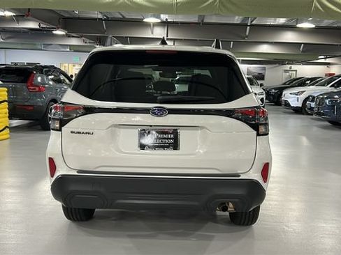 Used 2026 Subaru Forester Premium w/ Base/Premium Plus Package AWD/4WD image 5