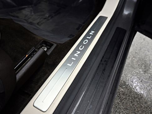 Used 2017 Lincoln MKZ Black Label w/ Technology Package image 31