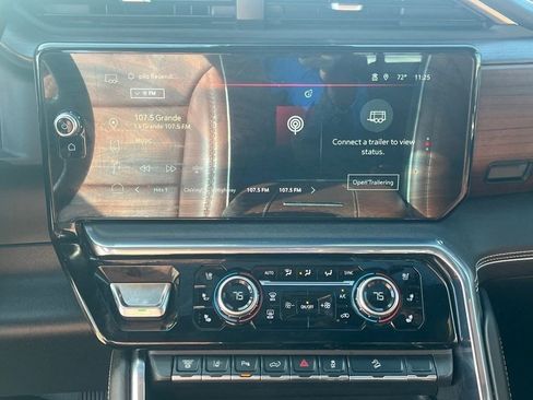 Used 2024 GMC Sierra 2500 Denali Ultimate image 36