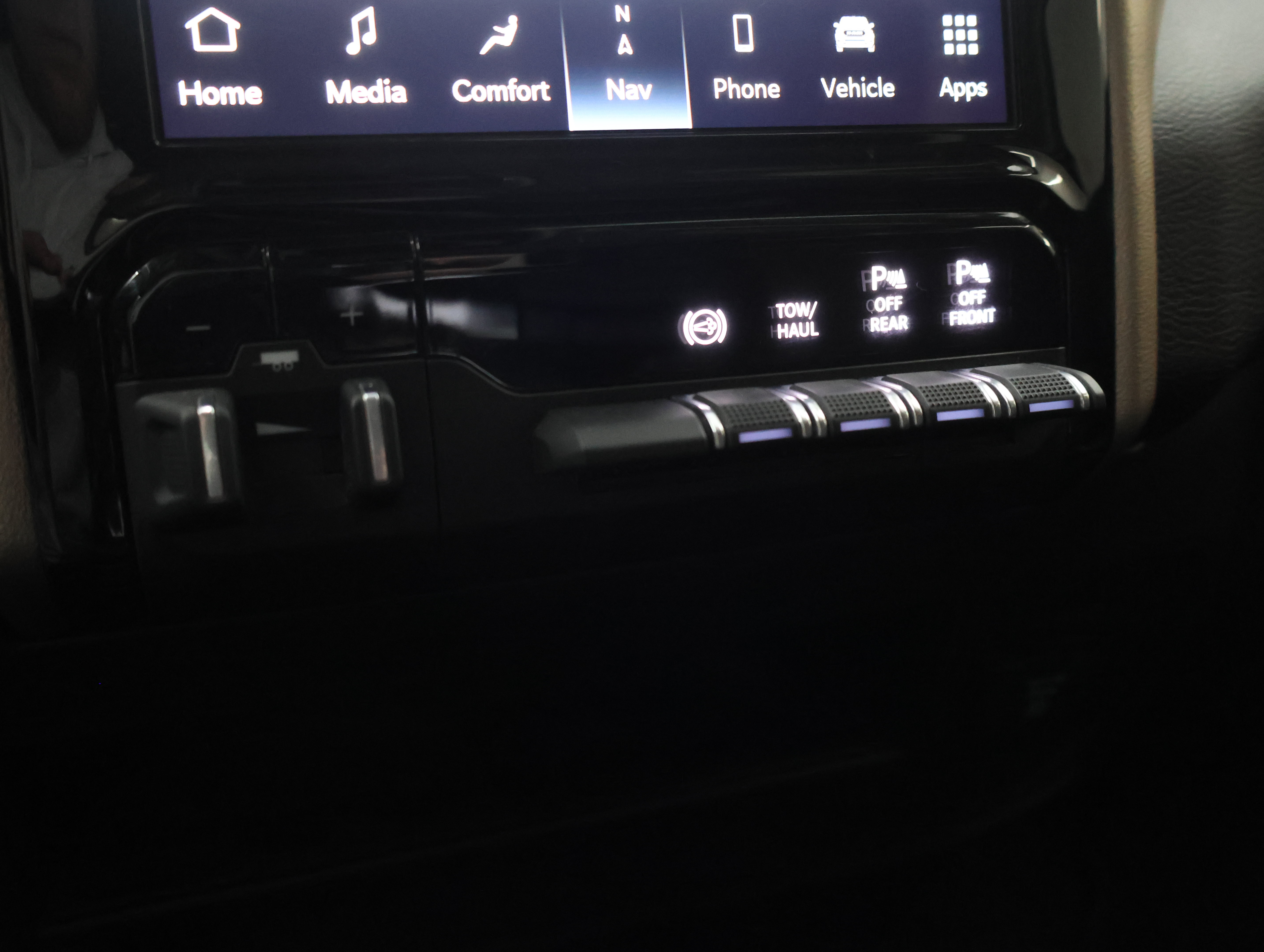 Used 2023 RAM 2500 Laramie AWD/4WD image 47