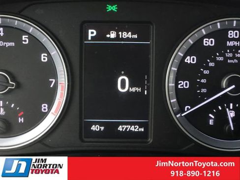 Used 2018 Hyundai Sonata Limited image 17