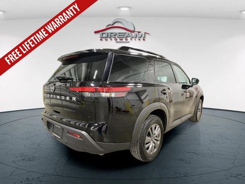 Used 2025 Nissan Pathfinder SV FWD image 18