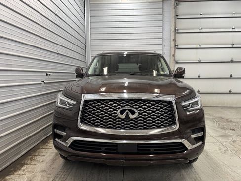 Used 2019 INFINITI QX80 Luxe w/ Proassist Package image 2