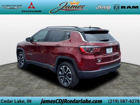 Used 2022 Jeep Compass Limited AWD/4WD image 3
