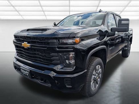 New 2026 Chevrolet Silverado 2500 Custom w/ Custom Convenience Package AWD/4WD image 23