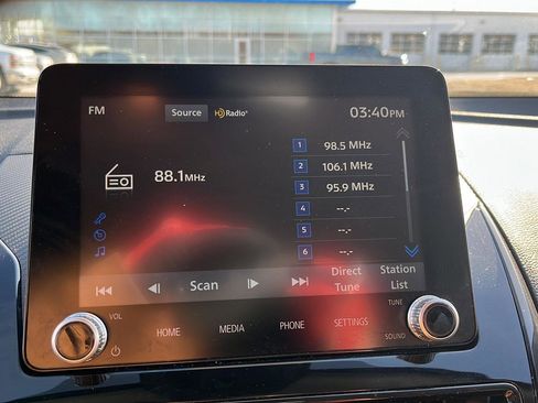 Used 2024 Mitsubishi Eclipse Cross LE image 18