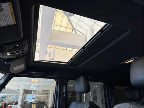 Used 2018 Mercedes-Benz G 63 AMG 4MATIC image 26