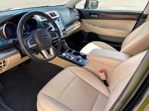 Used 2015 Subaru Outback 3.6R Limited image 13
