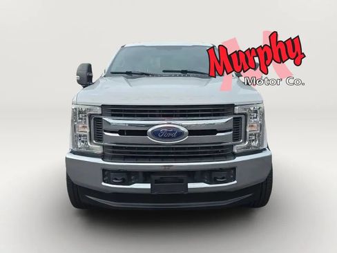 Used 2019 Ford F250 XLT AWD/4WD image 4