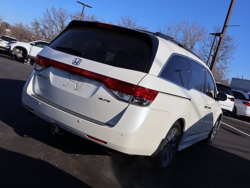 Used 2016 Honda Odyssey Touring Elite image 7