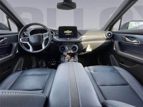 Used 2023 Chevrolet Blazer RS w/ Enhanced Convenience Package image 12