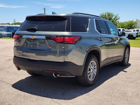 Used 2023 Chevrolet Traverse LT AWD/4WD image 4