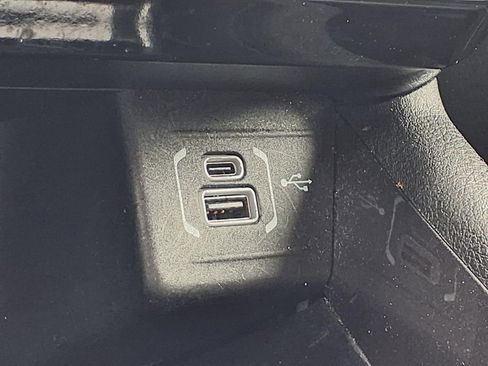 Used 2024 Jeep Compass Latitude AWD/4WD image 24