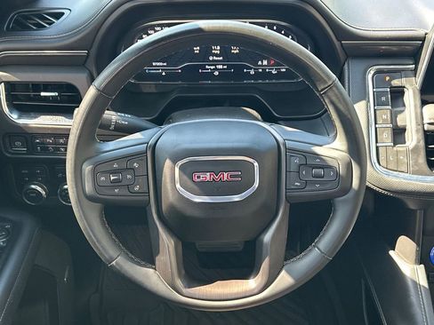 Used 2024 GMC Yukon XL AT4 w/ Technology Package AWD/4WD image 25