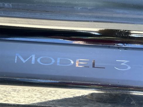 Used 2021 Tesla Model 3 Long Range image 7