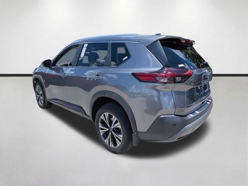 Used 2023 Nissan Rogue SV w/ SV Premium B Package FWD image 5