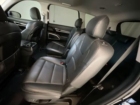 Used 2020 Kia Telluride S image 22