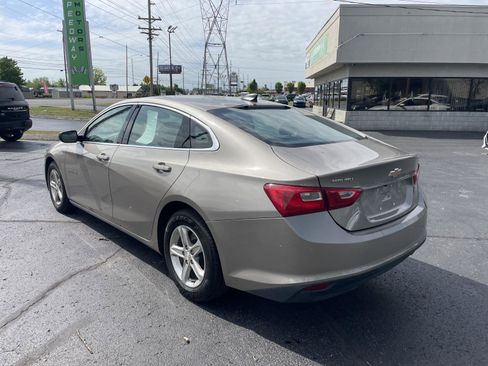 Used 2024 Chevrolet Malibu LS image 3