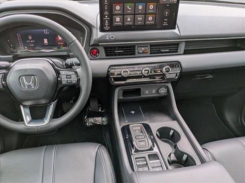 New 2026 Honda Pilot Touring image 15