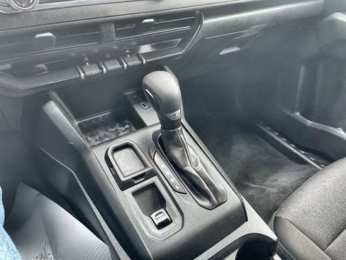 Certified 2023 Chevrolet Colorado W/T image 15