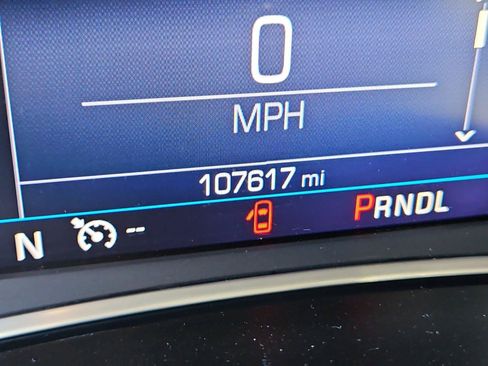 Used 2019 Chevrolet Equinox LT w/ Driver Convenience Package FWD image 27