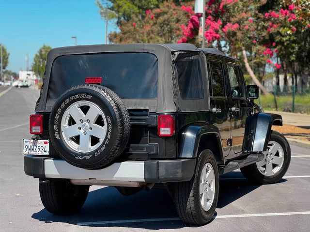 Used 2012 Jeep Wrangler Unlimited Sahara AWD/4WD image 9