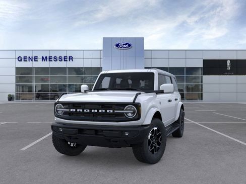 New 2026 Ford Bronco Outer Banks image 24