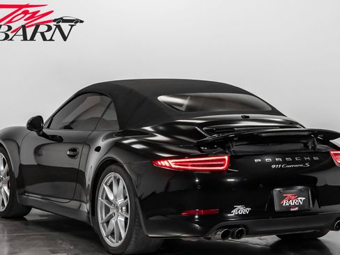 Used 2014 Porsche 911 Carrera S image 11