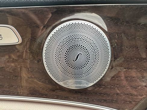 Used 2019 Mercedes-Benz E 300 w/ Premium 1 Package image 26