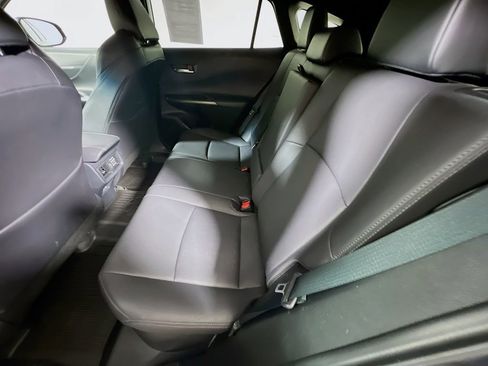 Certified 2024 Toyota Venza XLE AWD/4WD image 22