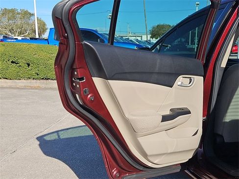 Used 2013 Honda Civic LX image 12