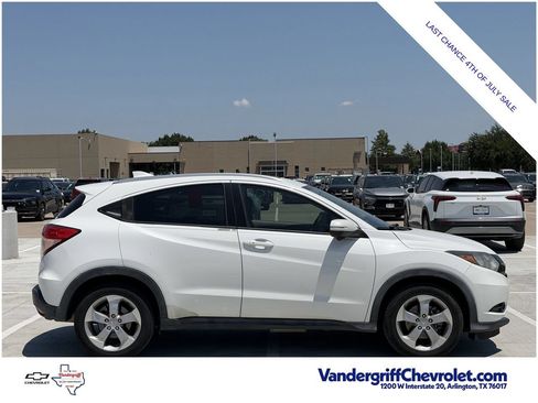 Used 2016 Honda HR-V EX-L image 3