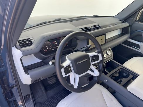 Used 2024 Land Rover Defender 110 S AWD/4WD image 4
