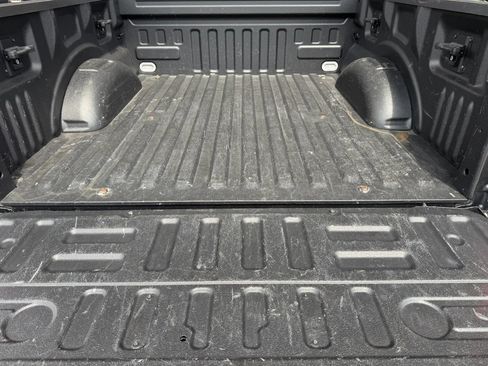 Used 2017 Ford F150 Lariat AWD/4WD image 11