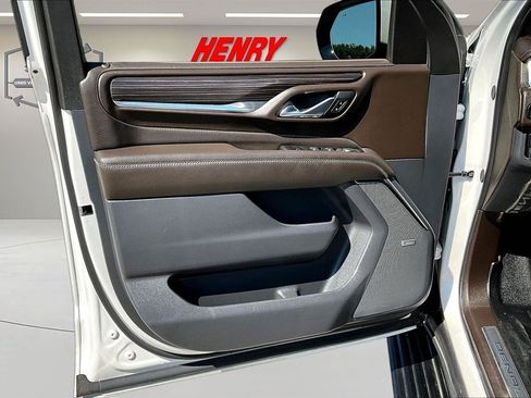 Used 2023 GMC Yukon Denali w/ Denali Reserve Package AWD/4WD image 21