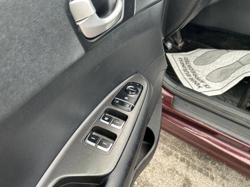 Used 2018 Kia Optima LX image 11