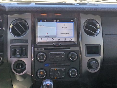 Used 2016 Ford Expedition Platinum image 15