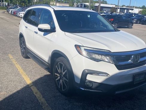 Used 2021 Honda Pilot Elite image 2