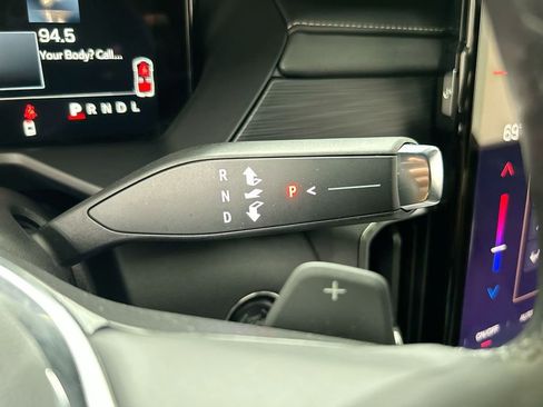 New 2025 GMC Acadia Elevation image 47