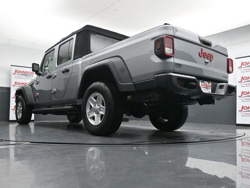 Used 2020 Jeep Gladiator Sport w/ Quick Order Package 24S AWD/4WD image 35
