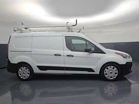Used 2022 Ford Transit Connect XL FWD image 2