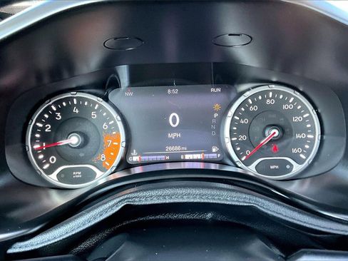 Used 2018 Jeep Renegade Limited w/ UConnect 8.4 Nav Group image 21