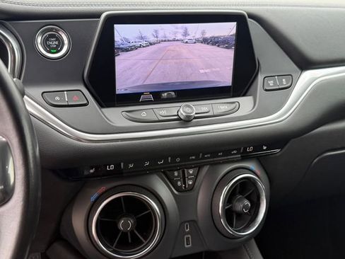 Used 2020 Chevrolet Blazer LT image 18